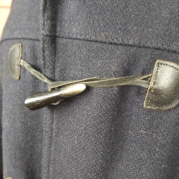 VINTAGE wool pea coat with leather buttonhole winter coat plaid lining fit large - Picture 3 of 11